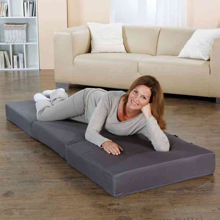 Colchón portátil de espuma viscoelástica plegable de tres piezas
